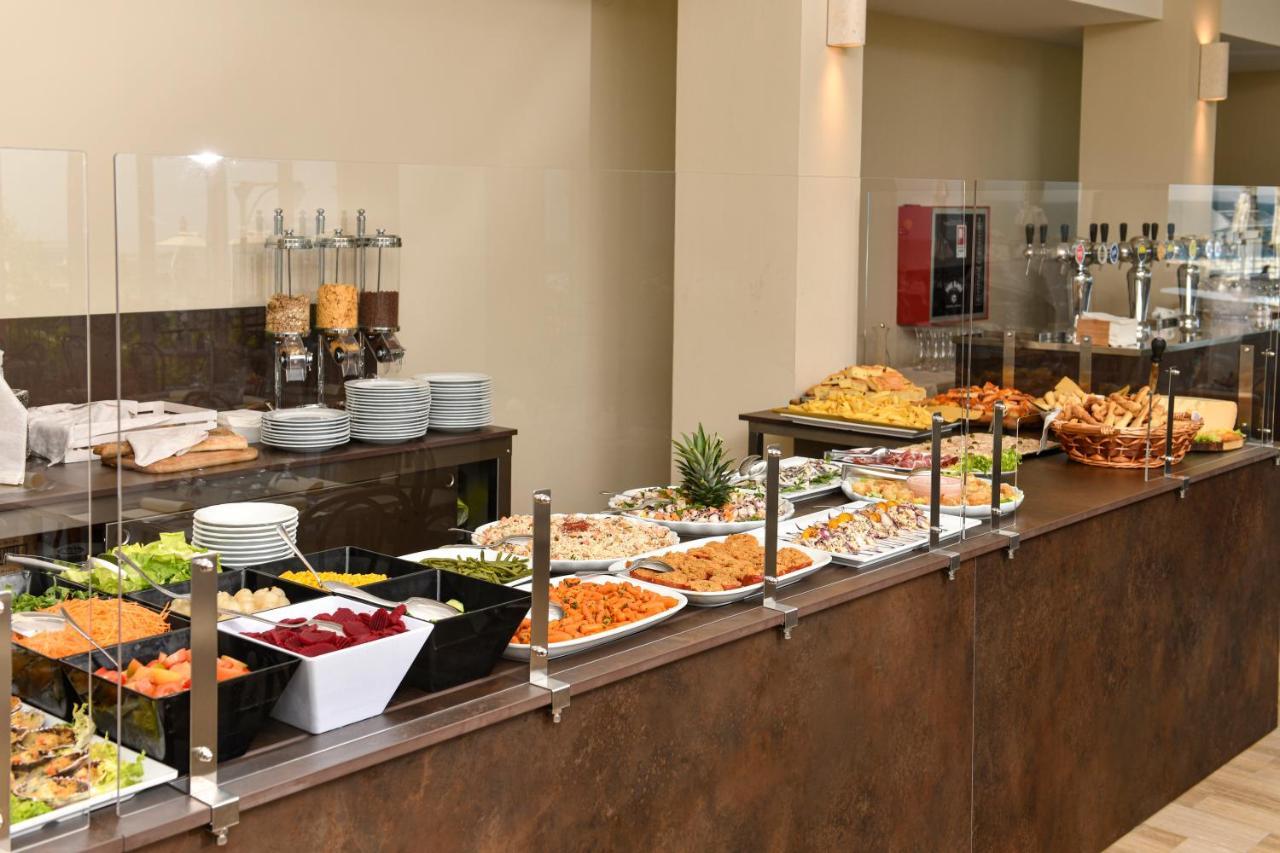 Hotel La Rosa Католика Екстериор снимка