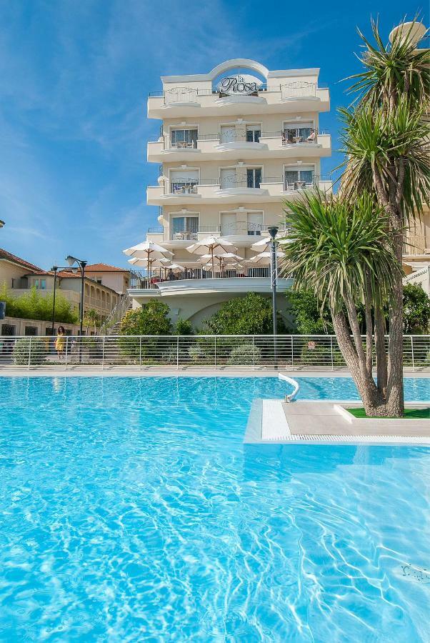 Hotel La Rosa Католика Екстериор снимка
